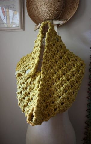 Hunny Chunky Cowl Scarf Knitting Pattern